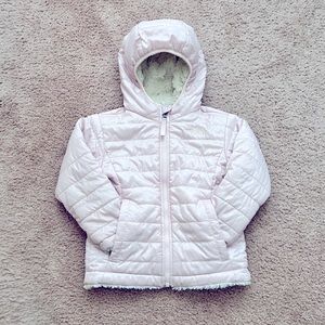 The North Face little Girls light pink Jacket
